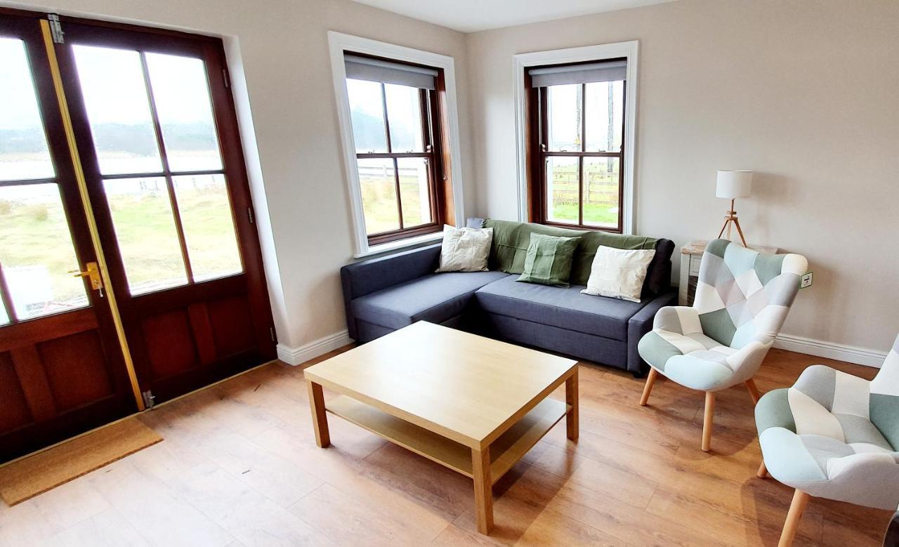 Riverside Marina Apartments Lanesborough 외부 사진